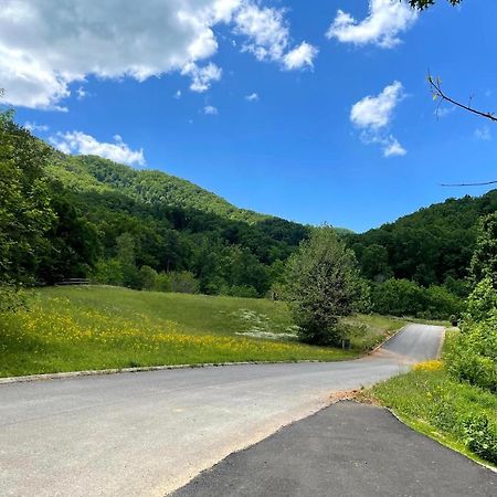 Villa Misty Mountain Retreat Sevierville Exterior foto